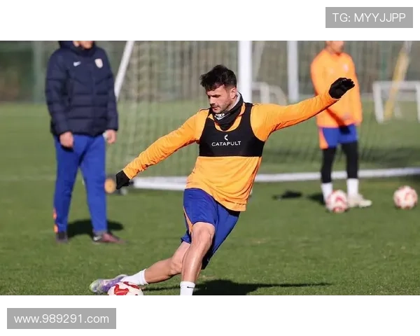 泰山官宣瓦科续约32球破纪录