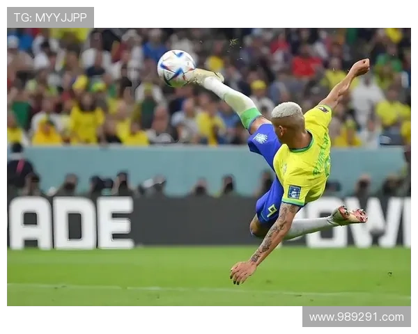 皇萨英超争斯密特转会或破五千万 皇萨英超争斯密特转会或破五千万